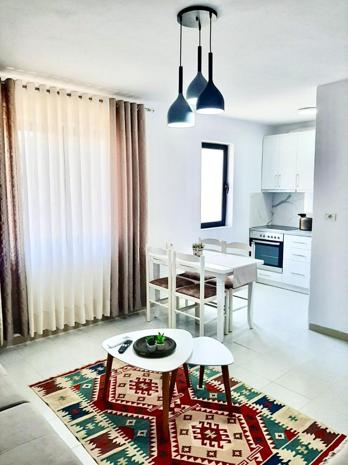 Koli Apartament Berat Eksteriør billede